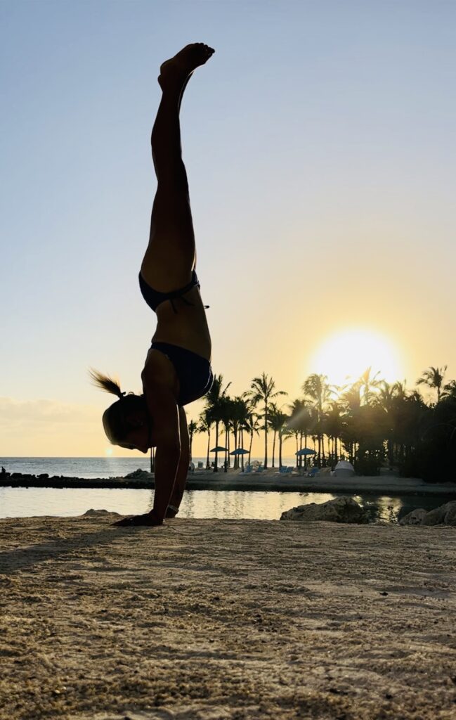 SUNRISE BEACH HANDSTAND MARCH 27